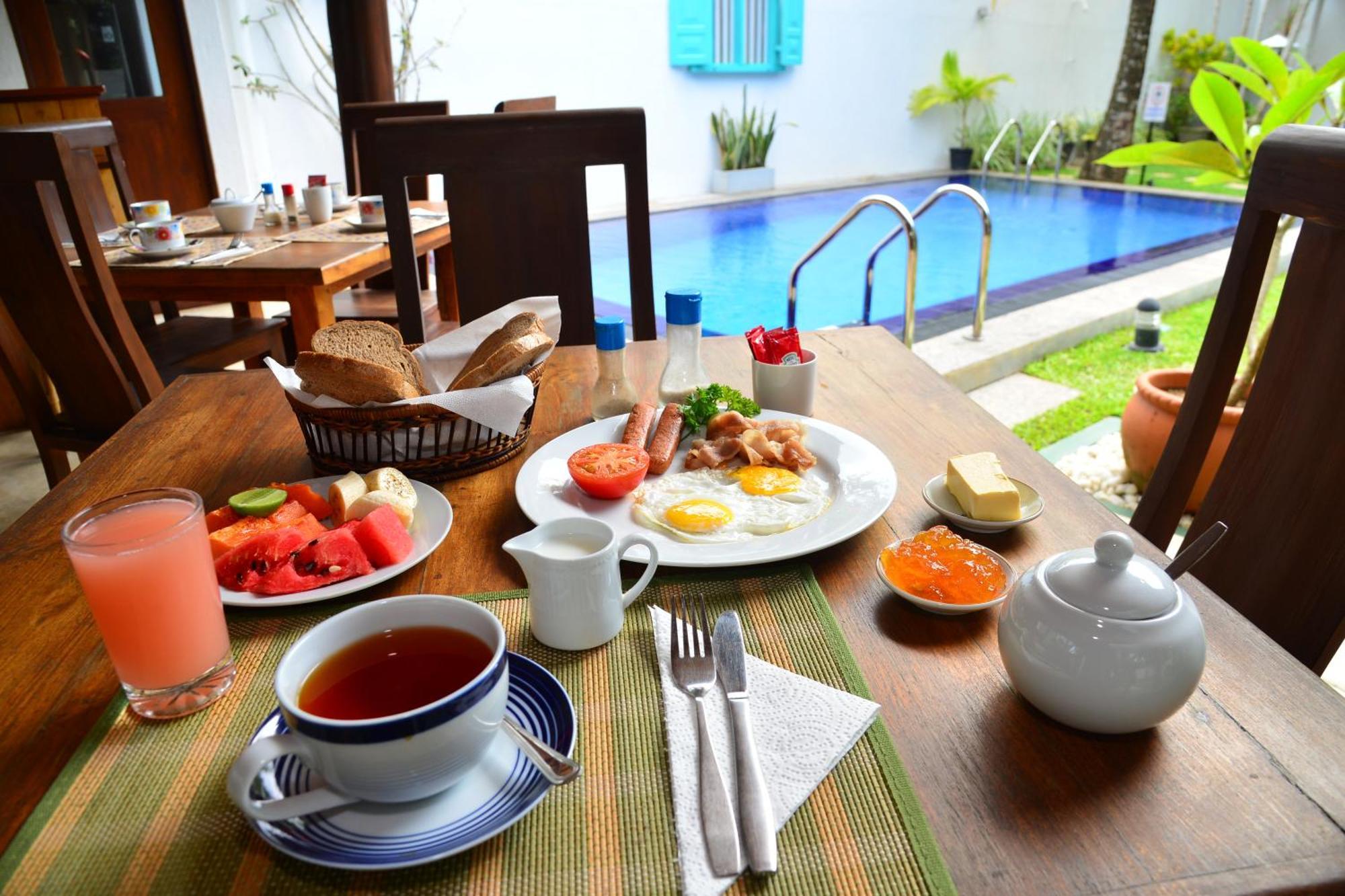 Surf Villa Хіккадува Екстер'єр фото