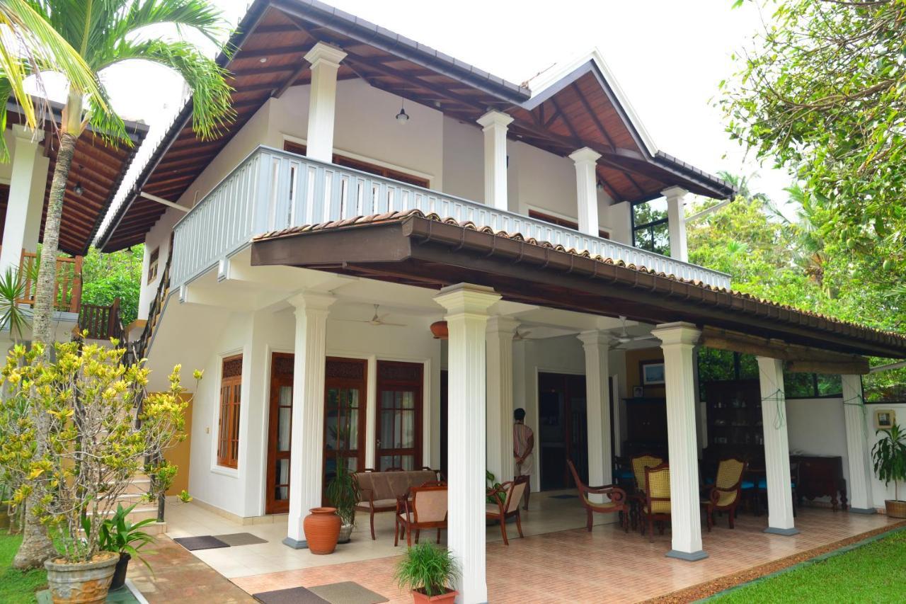 Surf Villa Хіккадува Екстер'єр фото